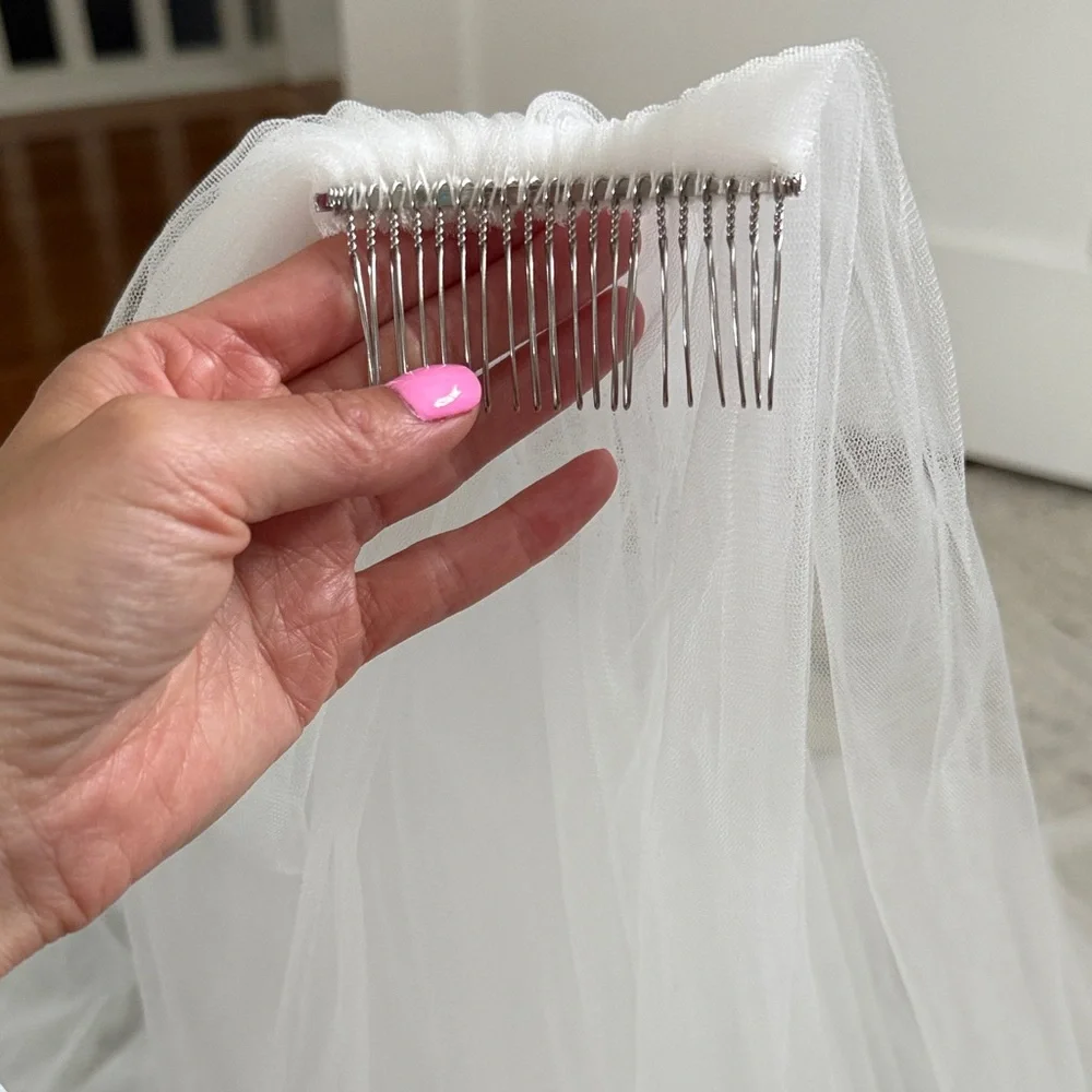 Cathedral length wedding veil - Picture 2 of 3